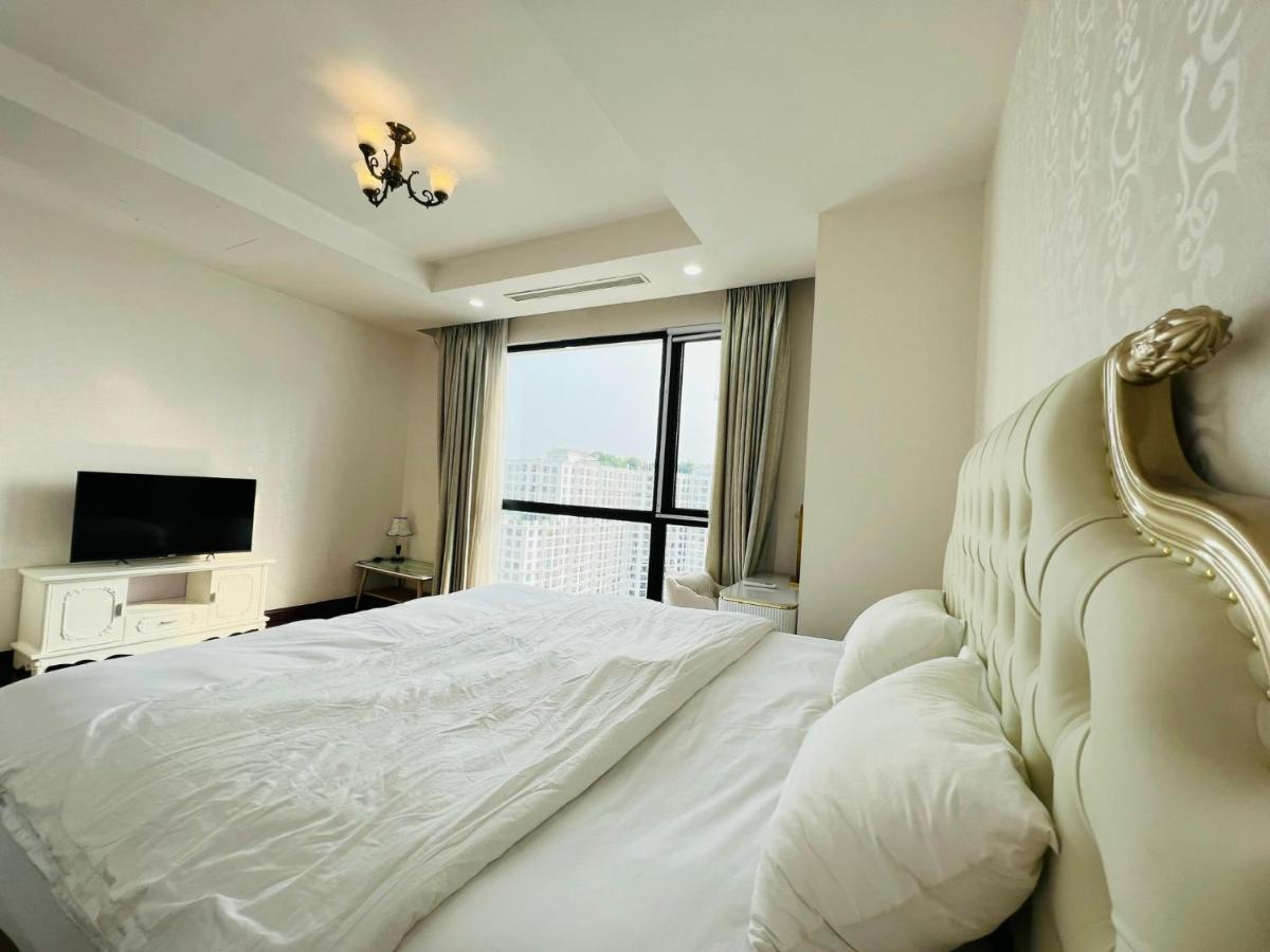 Vincom Royal 72 Nguyen Trai Thanh Xuan * Hà Nội